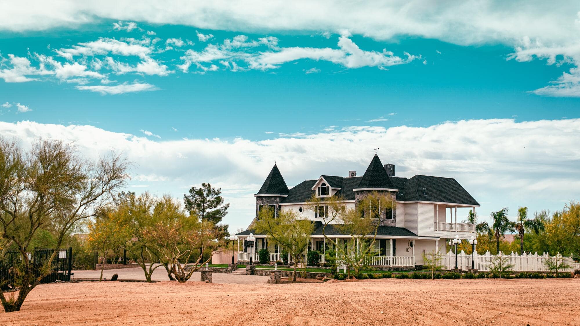 4 Ways to Improve Returns on Your Investment Property in Phoenix, Arizona